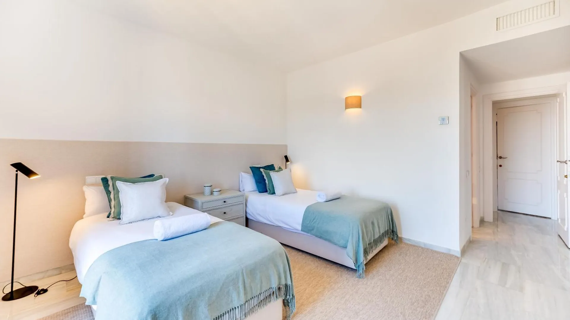Vacation Marbella I Aldea Blanca, Luxury Duplex, Sea View, Walking Distance To Puerto Banus Apartment 0*,  Spain